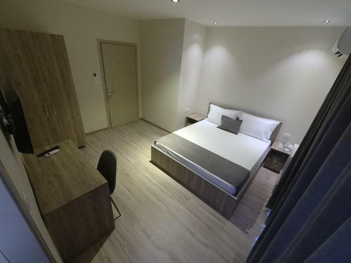 Hotel Vila Nino Berat Luaran gambar