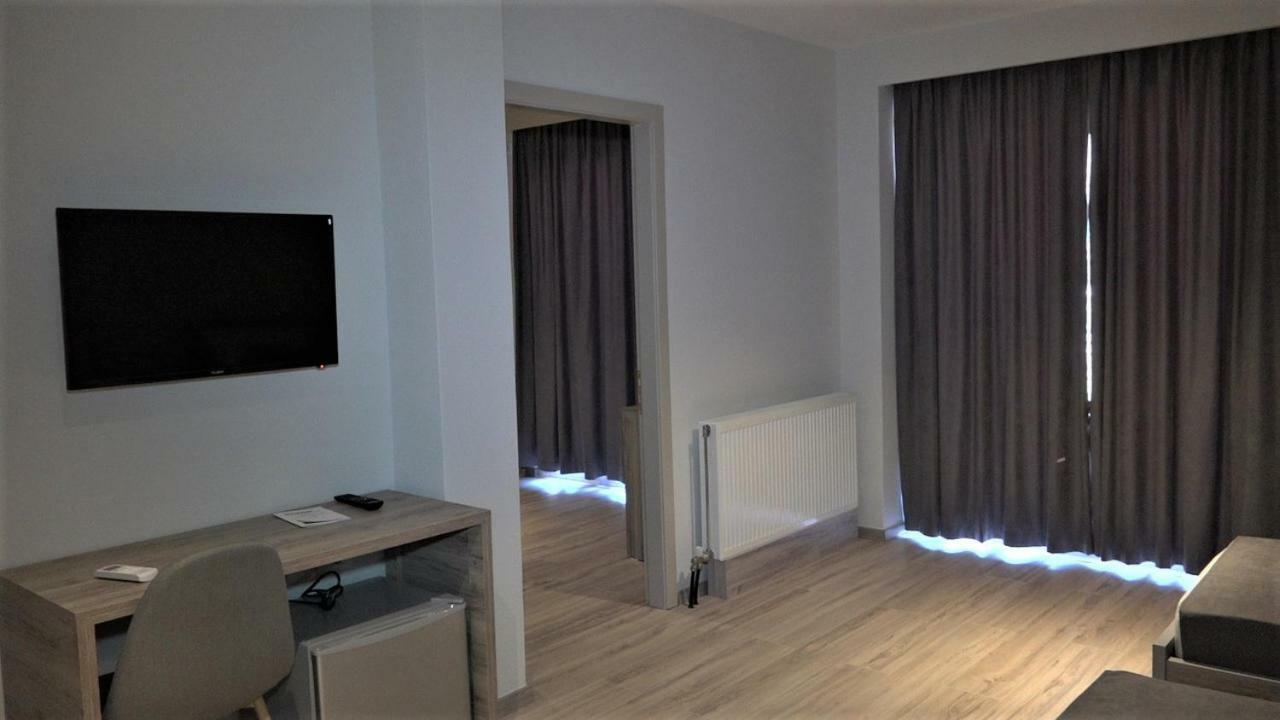 Hotel Vila Nino Berat Luaran gambar